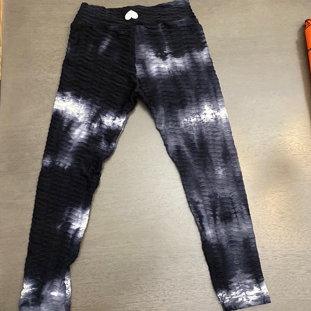 Booty By Brabants Kids Tie Dye Leggings (Size 9-14)